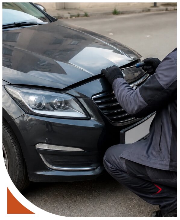 Вскрытие капота автомобиля в Королёве от 2599 р. | Разлок-Кор